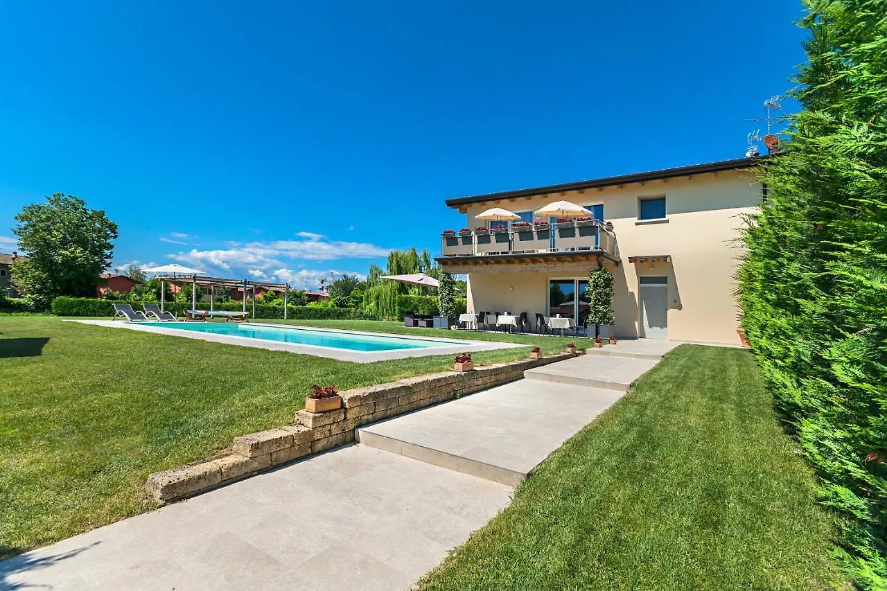 Bed and Breakfast Marylinda à Desenzano del Garda 0*,  Italie